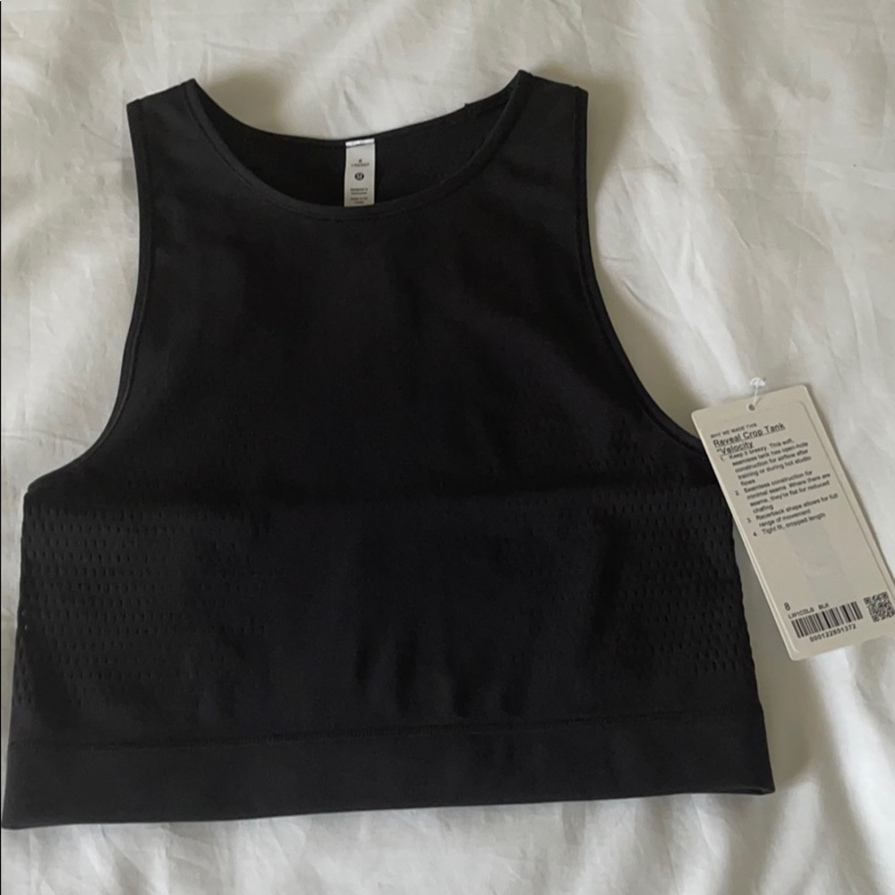 Lululemon Reveal Crop Tank